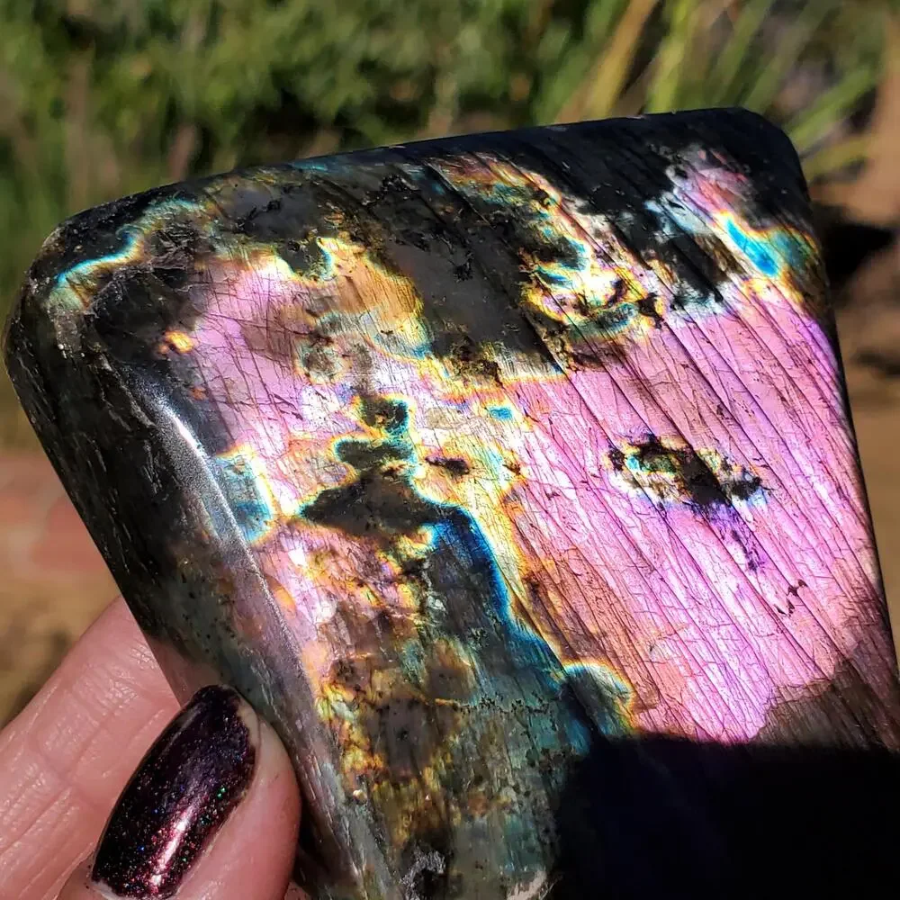 Labradorite 